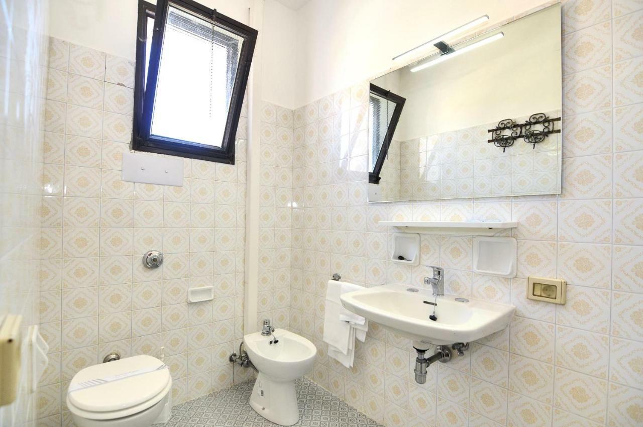 Hotel Venus Best Price *