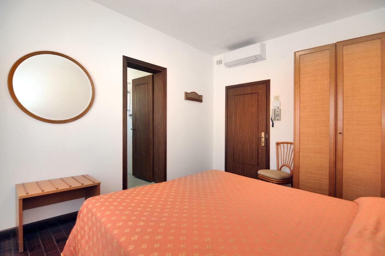 Venus Best Price Hotel